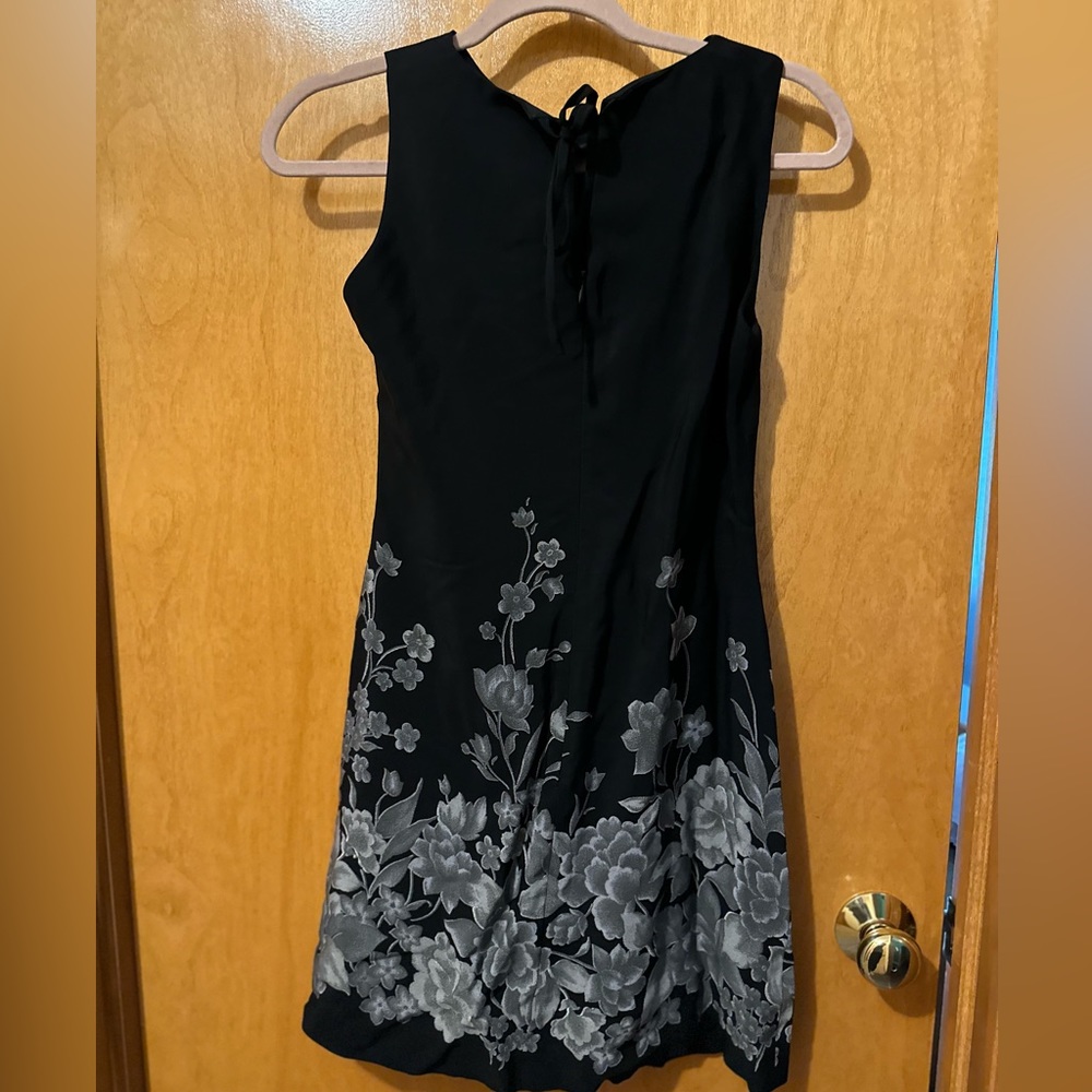 Donna Ricco mini dress. Like new!